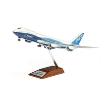 Boeing - 747-8F Snap Model