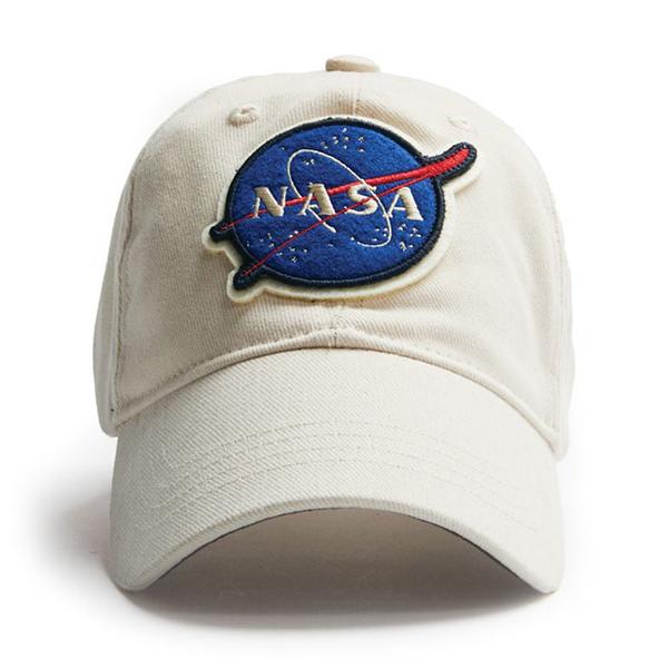 Red Canoe - NASA Cap Stone | U-CAP-NASA-01-SE